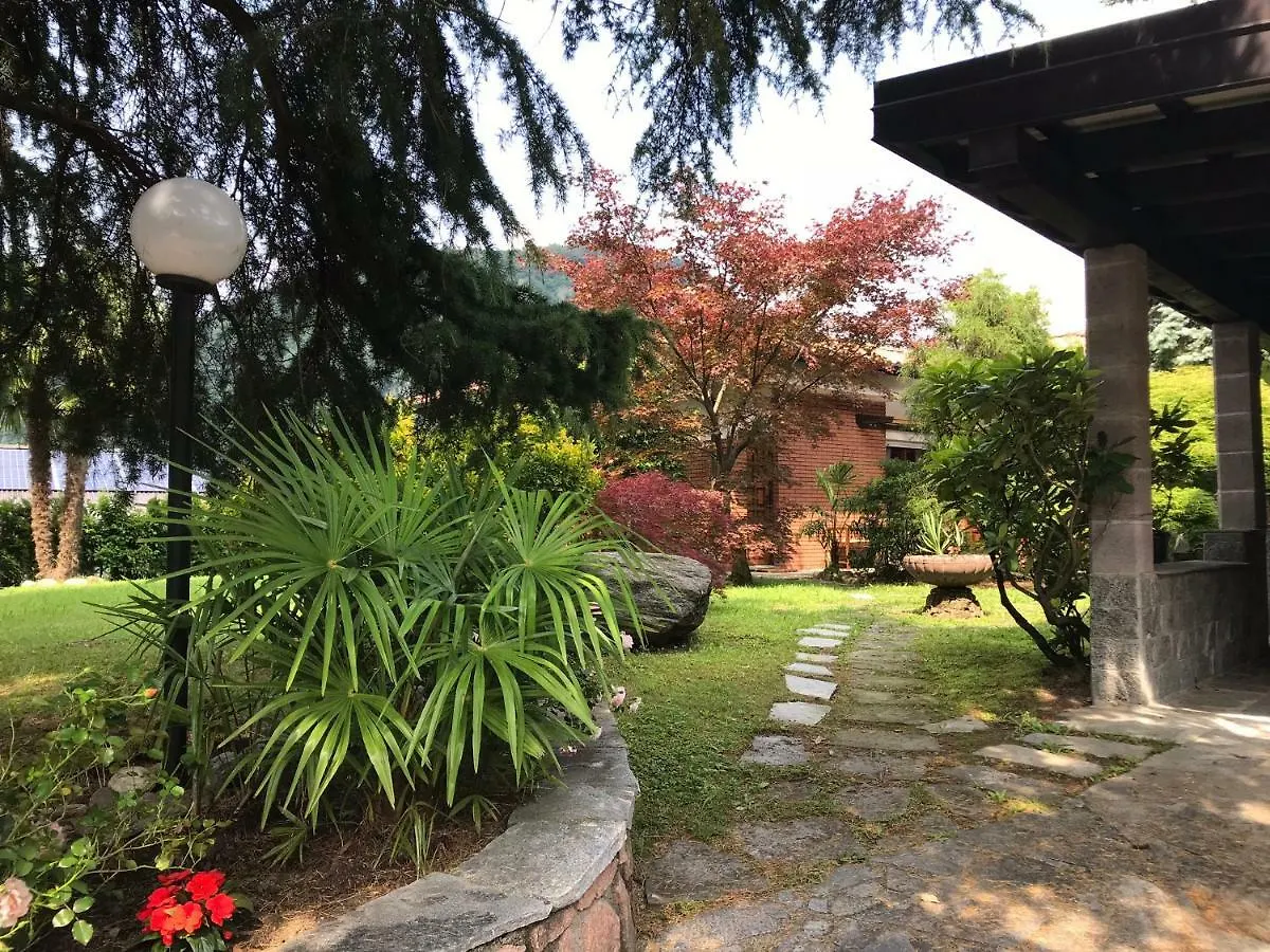 B&B Marco Polo Lavena Ponte Tresa Bed & Breakfast