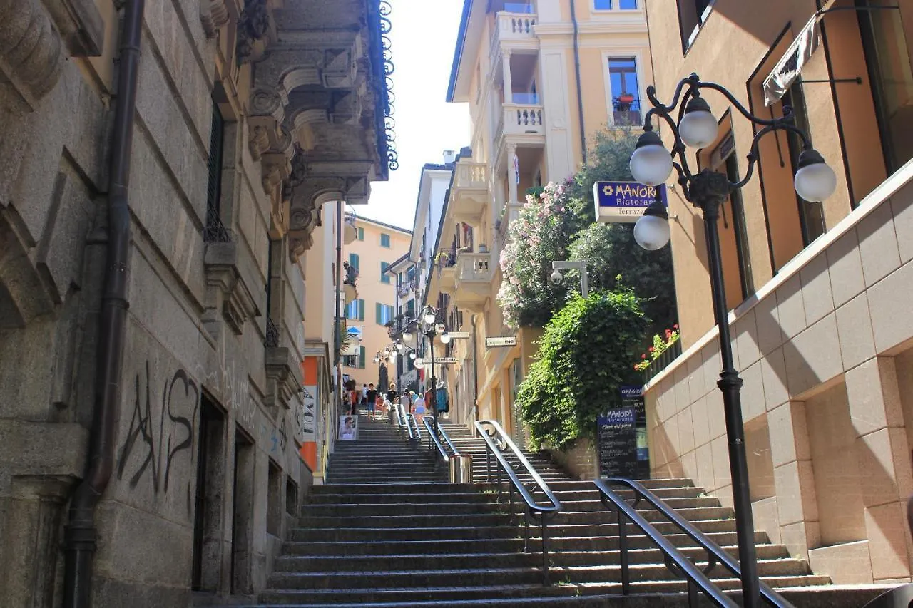 B&B Marco Polo Lavena Ponte Tresa Bed & Breakfast