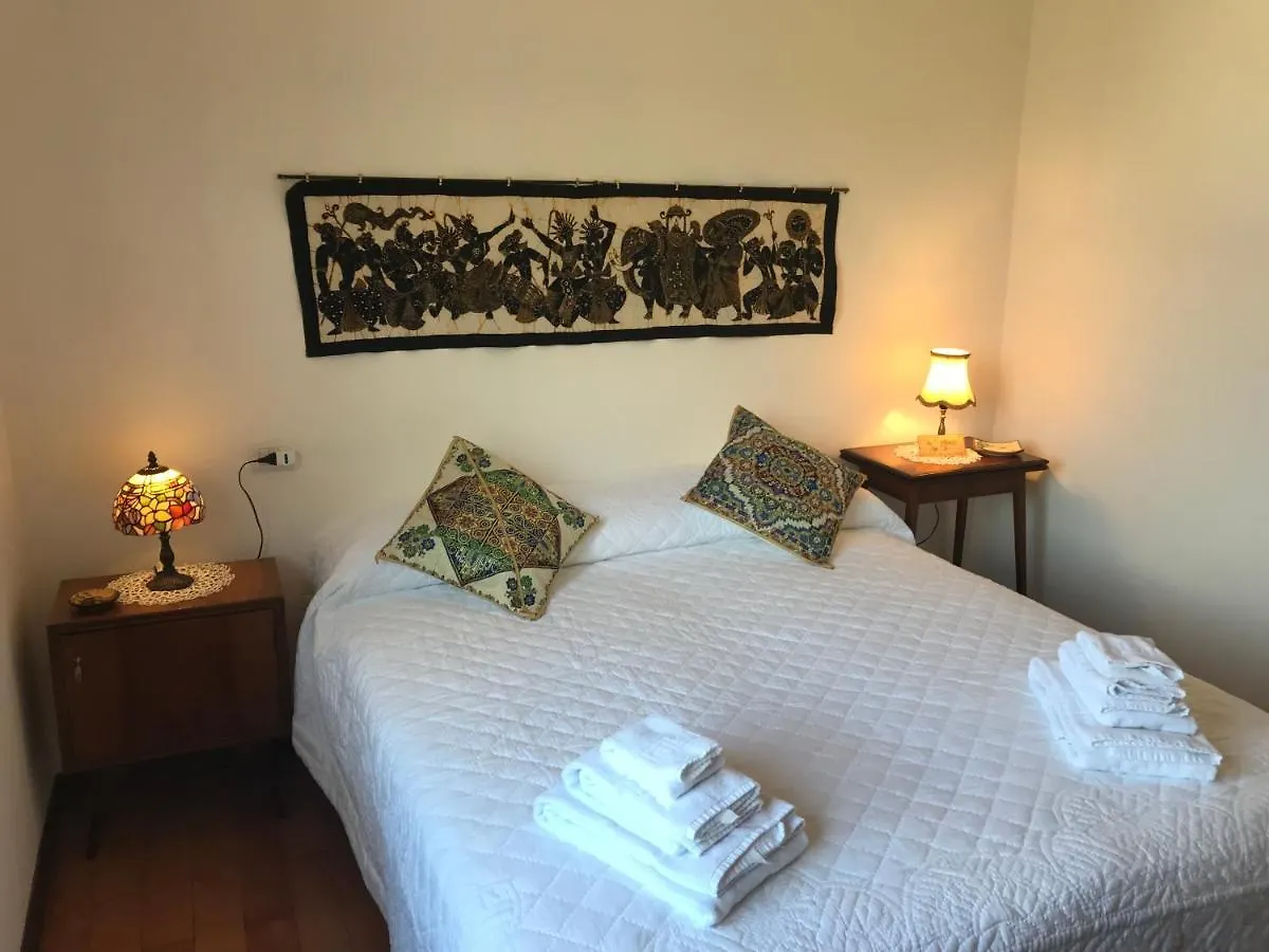 *** Bed & Breakfast B&B Marco Polo Lavena Ponte Tresa Italië